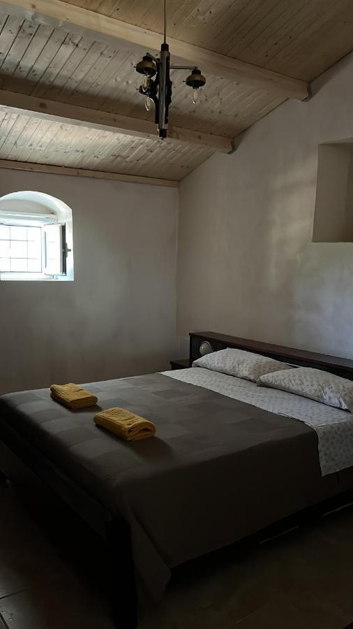 Casa Di Mirto Bed and Breakfast Chiaramonte Gulfi Εξωτερικό φωτογραφία